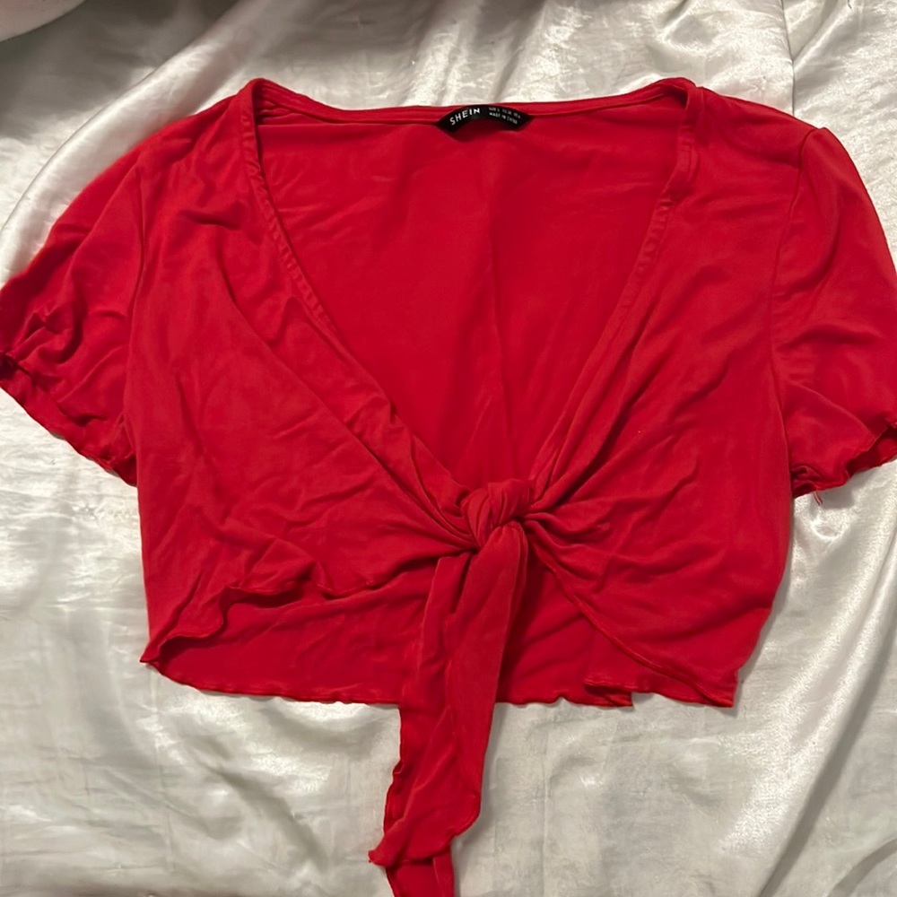 Crop top
